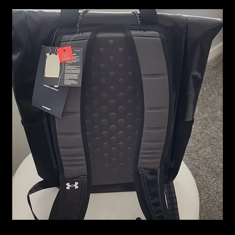Under Armour unisex UA summit backpack flat/closure by magnet W11.4